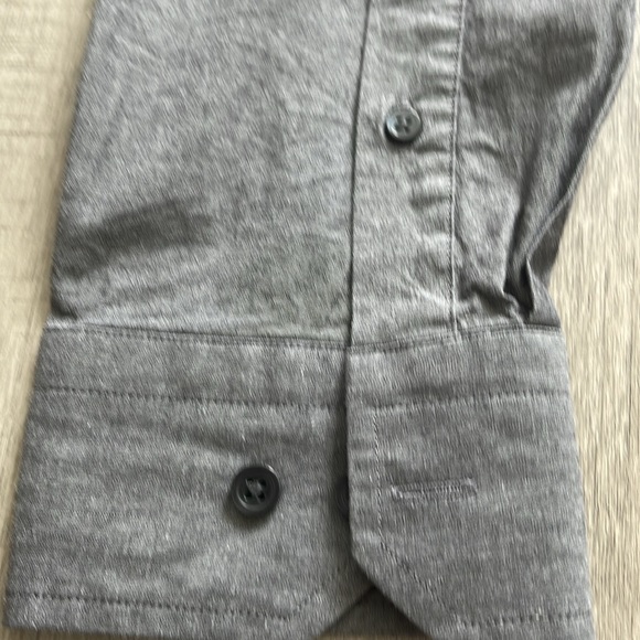 Shirt - Picture 5 of 8